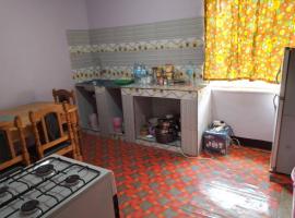 Beautiful & Stylish 2-Bedroom Apartment in Karatu，位于卡拉图的酒店