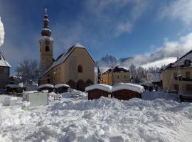 Fiocco di Neve，位于塔尔维西奥的酒店