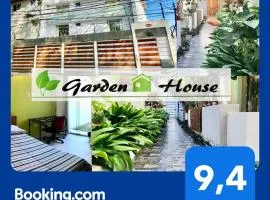 Garden House Piura