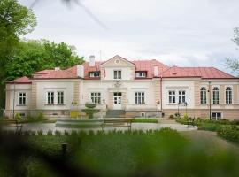 ZPP Hadle Szklarskie，位于Jawornik Polski的酒店