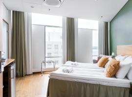 Hiisi Hotel Helsinki Jätkäsaari，位于赫尔辛基的酒店