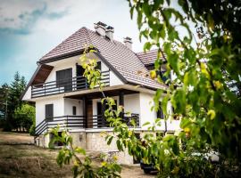 Kuća 1A, Kaluđerske Bare, Tara，位于Mala Reka的酒店