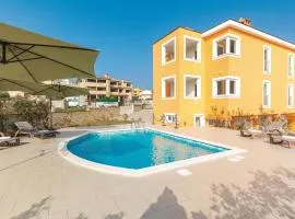 Amazing Apartment In Premantura With Wifi