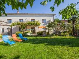 Gorgeous Home In Krnica With Kitchen