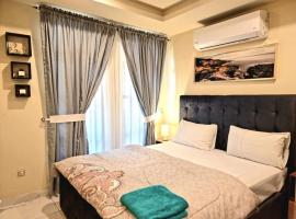 Tranquil & Delightful 1 Bed Apt In Bahria Town，位于拉瓦尔品第马尼基亚拉火车站附近的酒店