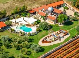 Beautiful Home In Valtura With House A Panoramic View