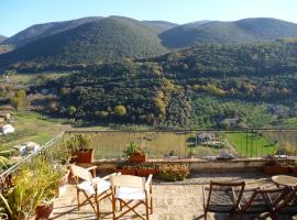 La Torretta Historical Home，位于Casperia的酒店