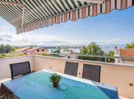 Lovely Apartment In Omisalj With Wifi，位于奥米沙利的酒店