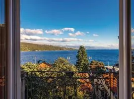 Awesome Home In Opatija With 3 Bedrooms, Jacuzzi And Wifi