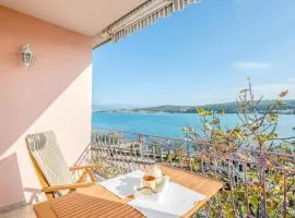 Gorgeous Apartment In Cizici With House Sea View