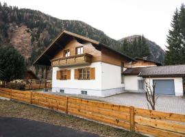 Large holiday home on the Katschberg in Carinthia，位于伦韦格的滑雪度假村