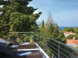 One-Bedroom Apartment In Stari Grad