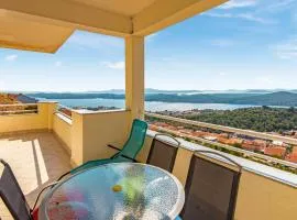Beautiful Apartment In Sibenik With 3 Bedrooms And Wifi