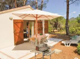 Three-Bedroom Holiday Home In Calcatoggio