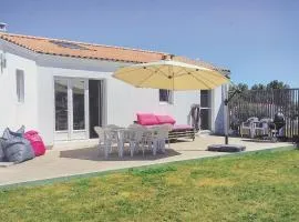Three-Bedroom Holiday Home In St Michel En L'herm