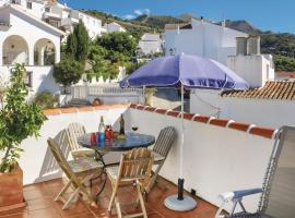 Nice Home In Canillas De Albaida With Wifi，位于卡尼利亚斯-德阿尔拜达的别墅