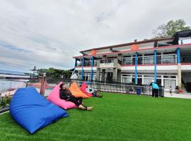 Dio Refael Hotel，位于Tigaras的酒店
