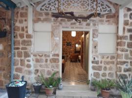 Akka，位于阿卡的酒店