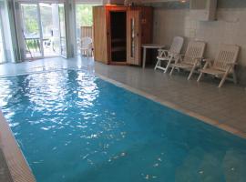 Wellness Villa Vranov 55，位于Čerčany的酒店