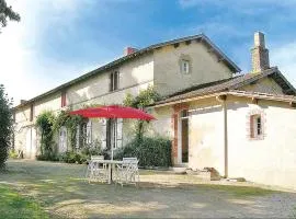 Nice Home In La Chapelle Hermier