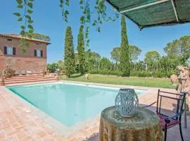 Cozy Home In Castiglione Del Lago With Wifi