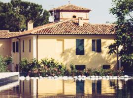 Turchi Farm - Locanda della Luna & Antico Frantoio，位于Longiano的酒店