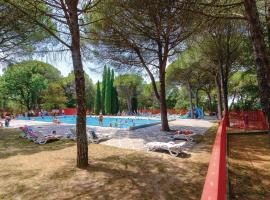 米拉马雷4度假屋，位于Belvedere的酒店