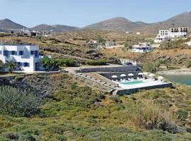 Stunning Home In Ampela, Syros