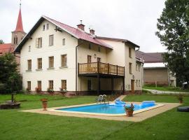 Droom b&b Čermná，位于Čermná的住宿加早餐旅馆