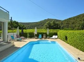 Lovely Home In Les Salles Du Gardon