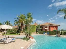Lovely Apartment In Laureana Cilento Sa