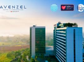 Avenzel Hotel & Convention Cibubur，位于Cibubur梅卡萨利公园附近的酒店