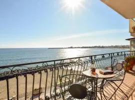 Lovely Apartment In Giardini Naxos