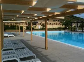 拜亚代卡诺尼奇公寓式酒店