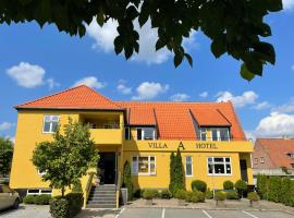 Villa A Hotel