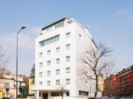 Hotel Morfeo，位于米兰的酒店
