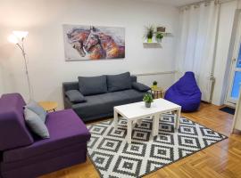 Klara 23，位于Tošin Bunar的酒店