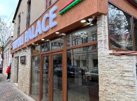 Hostel Tripoli Palace，位于布加勒斯特的酒店