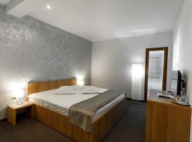 Pensiunea Kristall Tecuci，位于Tecuci的酒店