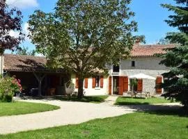 Holiday Home in Saint-Jean near Loire Castles