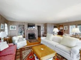 Maddock Cove Cabin