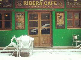 Ribera Hostal，位于厄尔·彭特·德·苏尔特的酒店