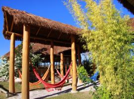 Cachoeira e Pousada Paraíso dos Pândavas，位于戈亚斯州上帕莱索的宠物友好酒店