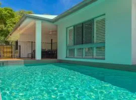 Canopy House - Palm Cove