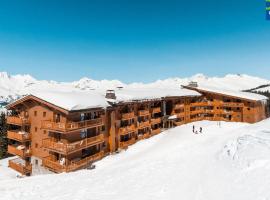 Résidence Pierre & Vacances Premium Les Alpages de Chantel，位于阿克1800的酒店