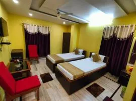 HOTEL SAKET PALACE