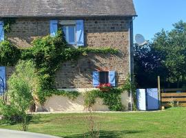 Captivating 2-Bed Cottage in Mortain-Bocage，位于Notre-Dame-du-Touchet的低价酒店