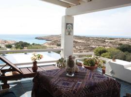 Adamantea - Le due Lune，位于兰佩杜萨的酒店