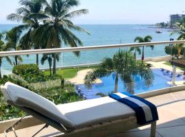 Beachfront Condo in Bucearías，位于布塞里亚斯的公寓