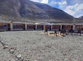 Pangong eco resort，位于Merak的酒店